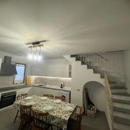 Fpo-fio42tp Casa Su Due Piani, 6 Pax A Ottiolu Holiday home *
