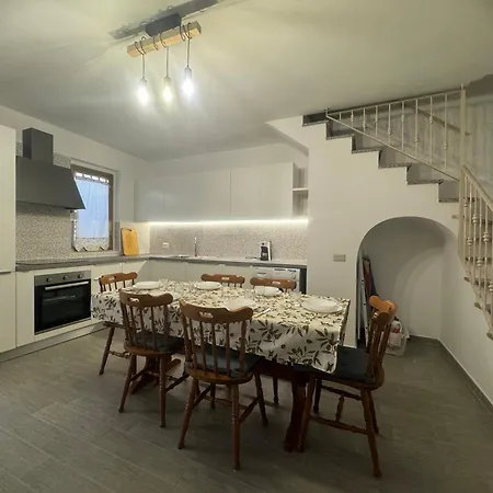 Holiday home Fpo-fio42tp Casa Su Due Piani, 6 Pax A Ottiolu