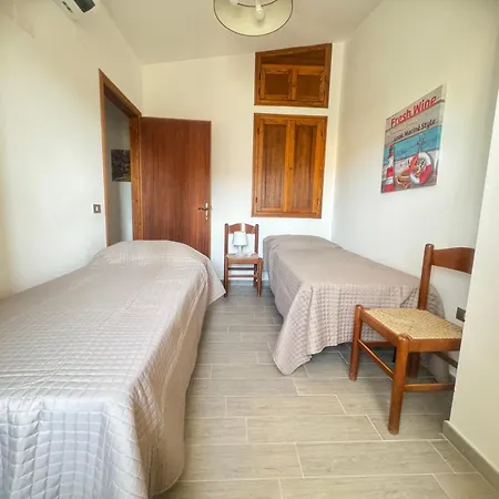 Fpo-fio42tp Casa Su Due Piani, 6 Pax A Ottiolu Holiday home *