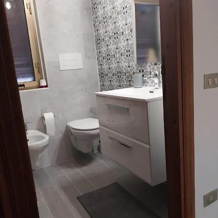 Fpo-fio42tp Casa Su Due Piani, 6 Pax A Ottiolu Porto Ottiolu